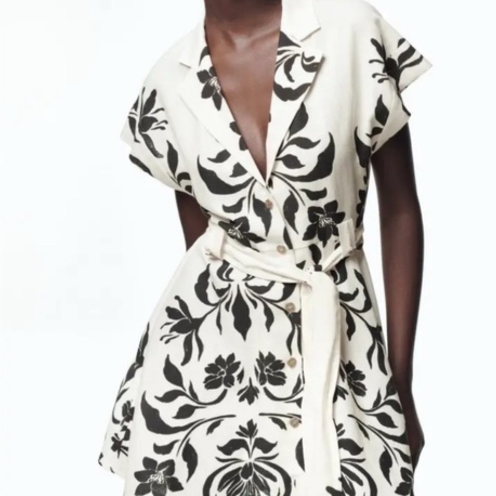 Zara Black and Cream Floral Mini Dress